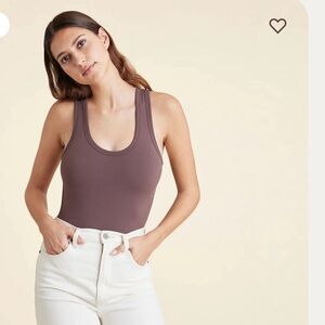 Nuuds seamless coffee scoop neck bodysuit